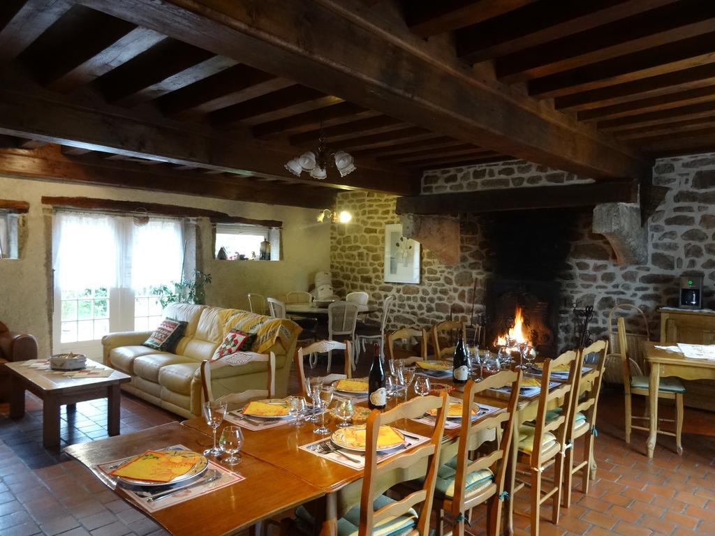 La Roche-en-Brenil La Clef Des Champs B&B 외부 사진